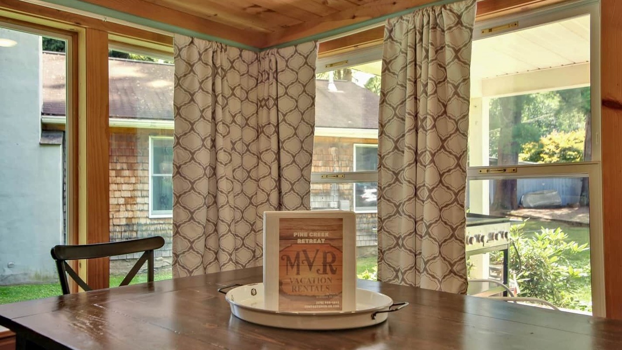 Photo of Others in Gaines