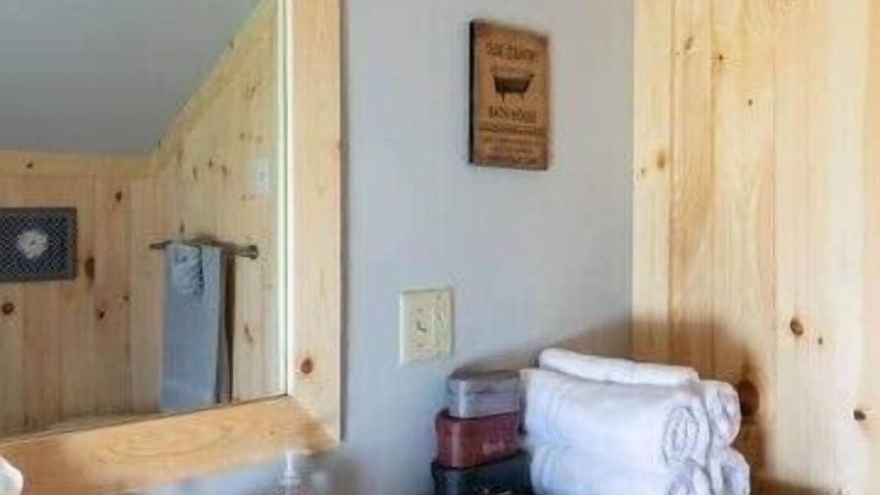 Photo of Bathroom in Gaines