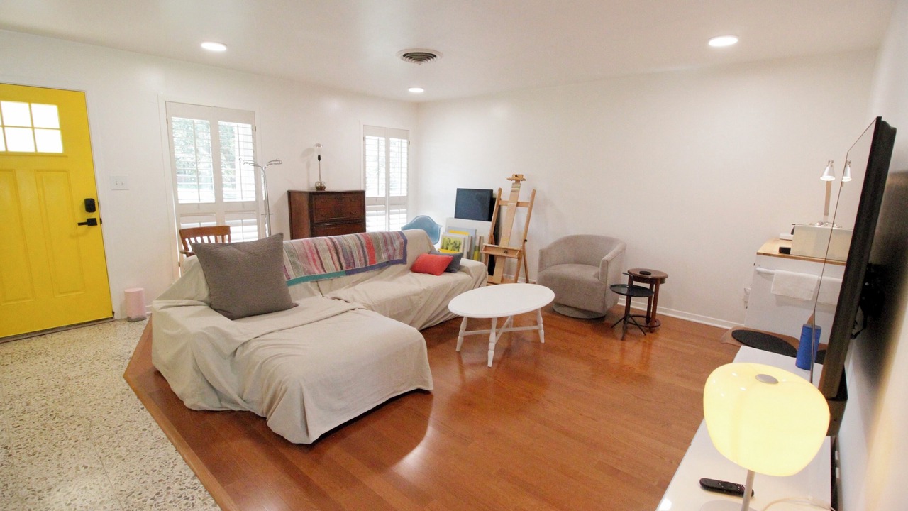 Photo of Livingroom in Bryan