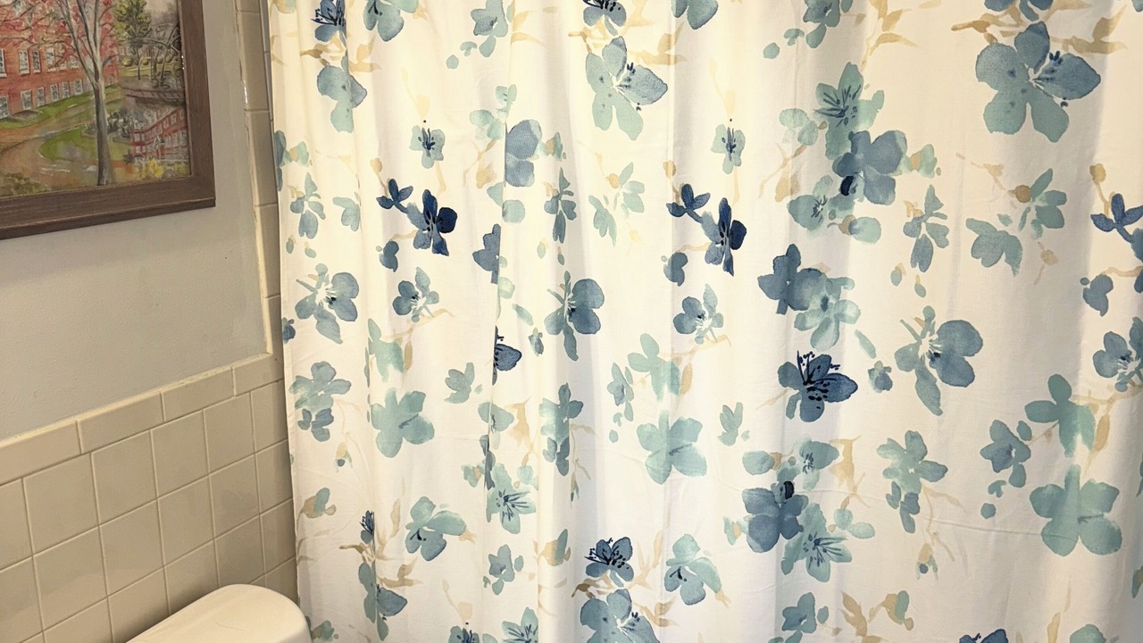 Photo of Bathroom in Shirley