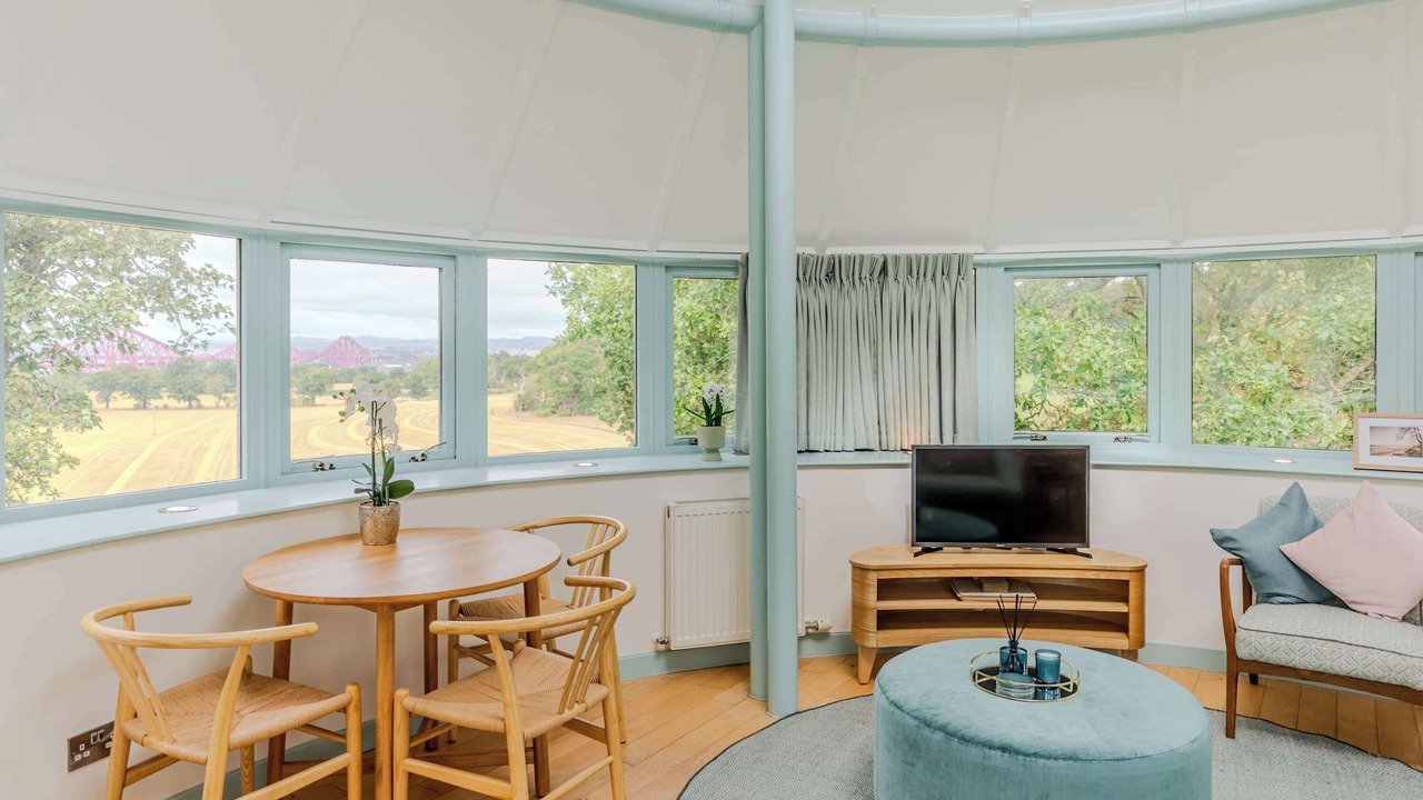 Photo of Others in Dalmeny