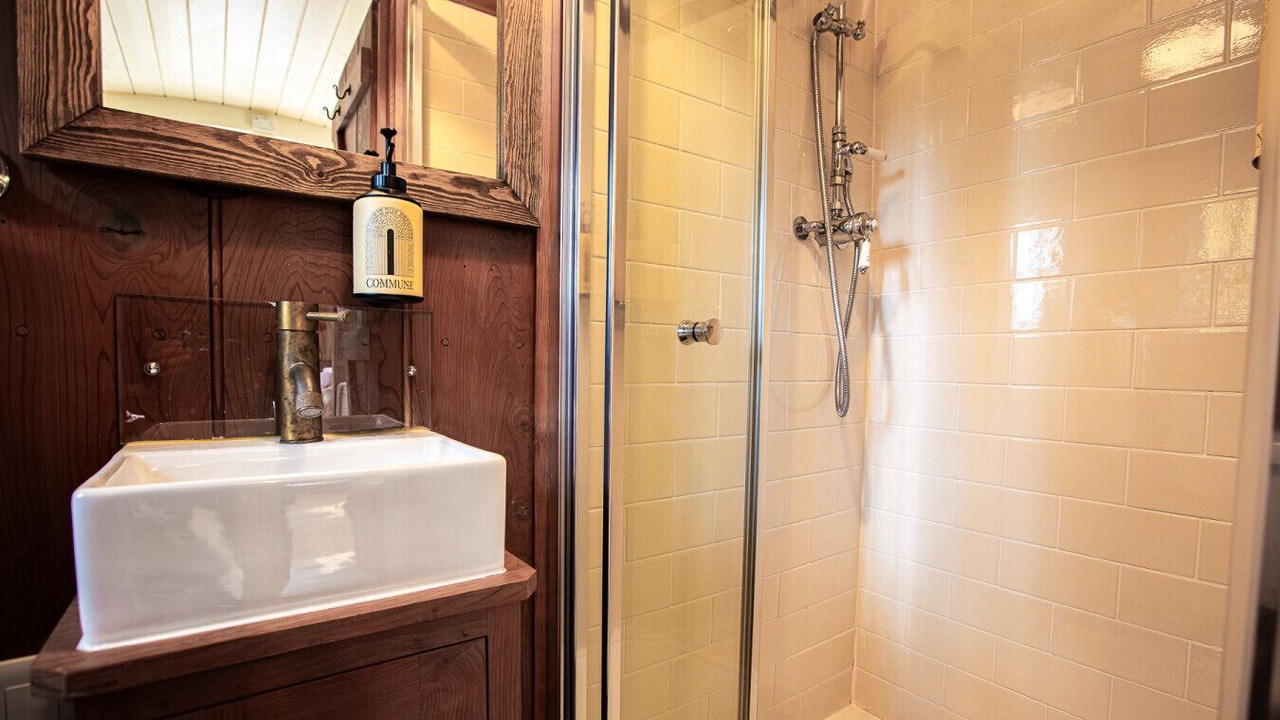 Photo of Bathroom in Stonor