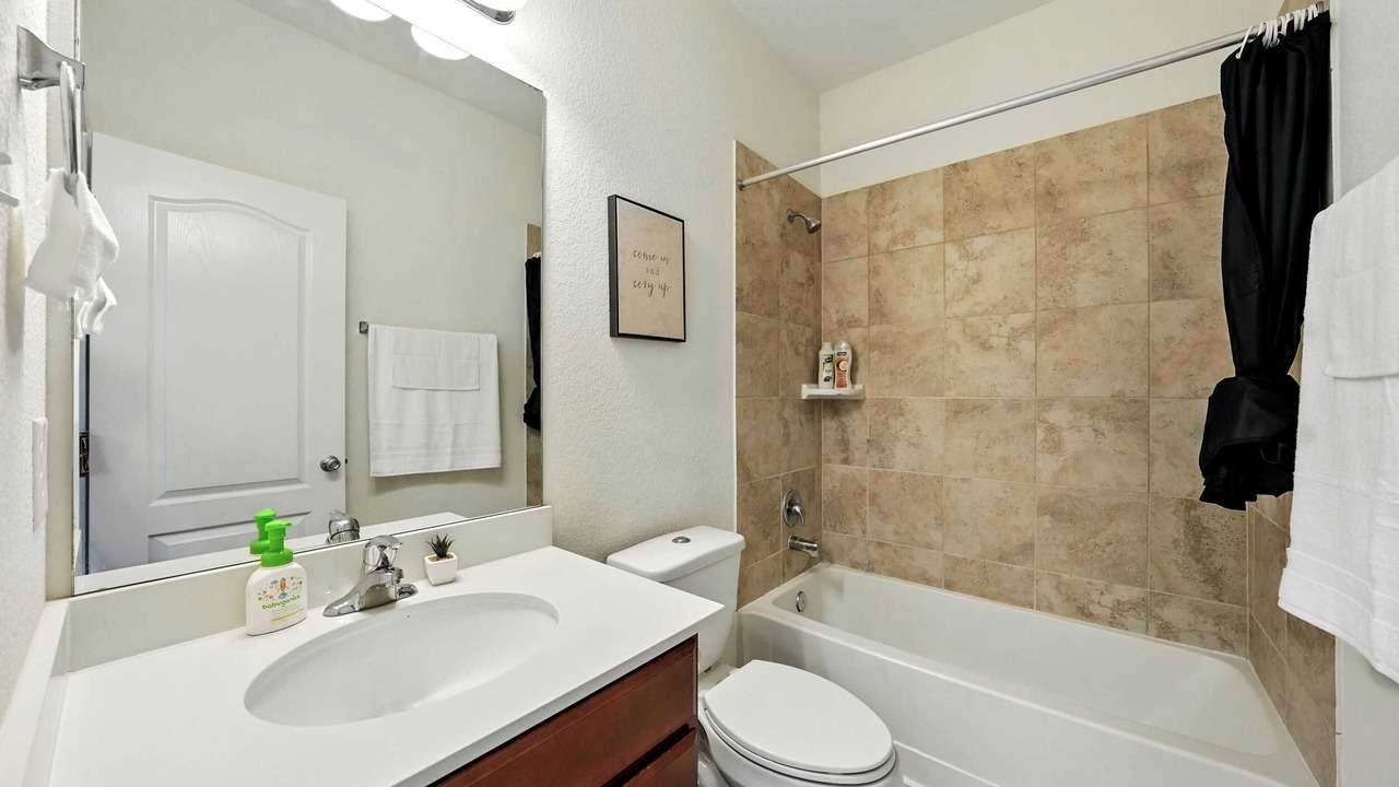 Photo of Bathroom in Atascocita