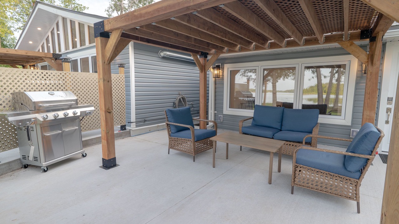 Photo of Patio Balcony in Trent Hills