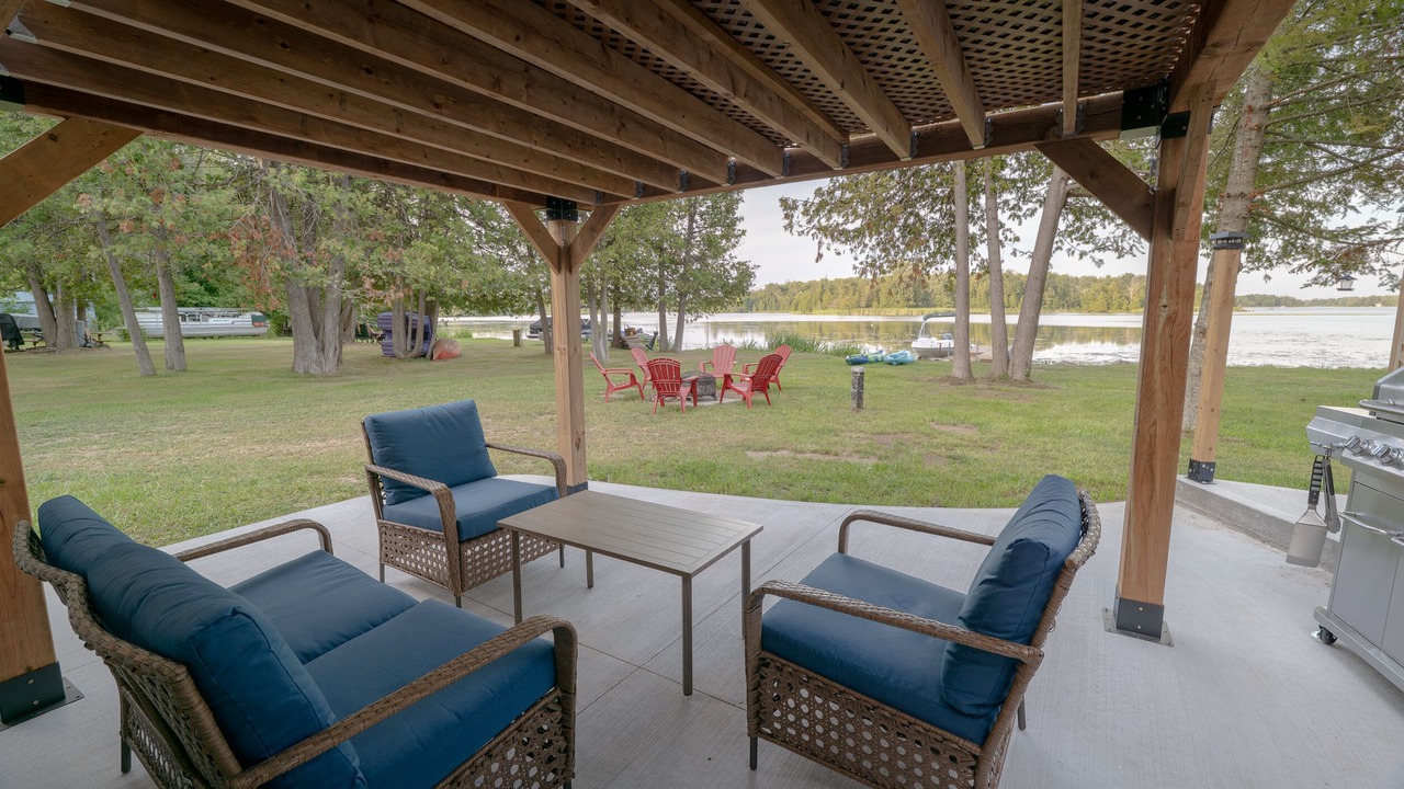 Photo of Patio Balcony in Trent Hills