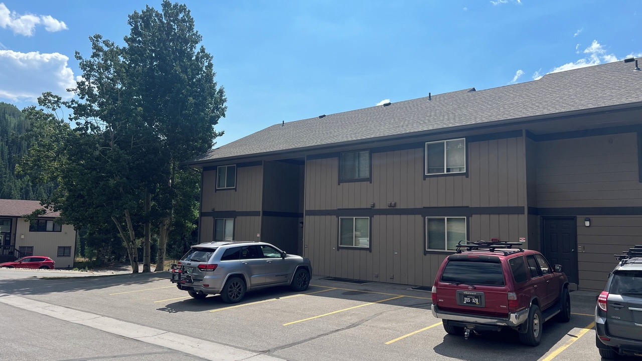 Photo of Others in Dillon