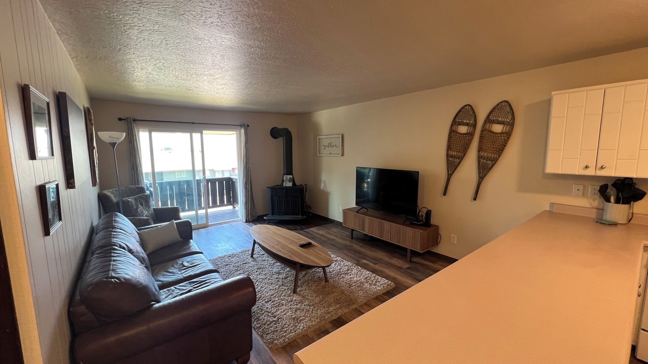 Photo of Others in Dillon