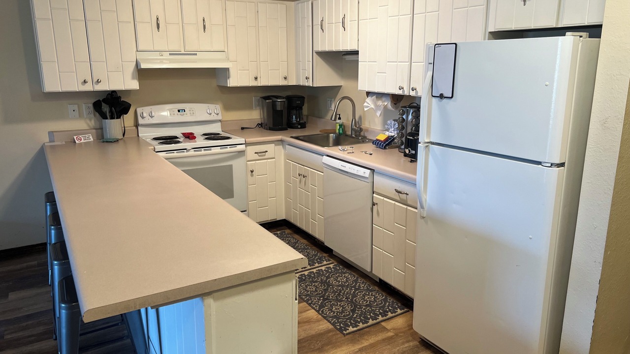 Photo of Others in Dillon