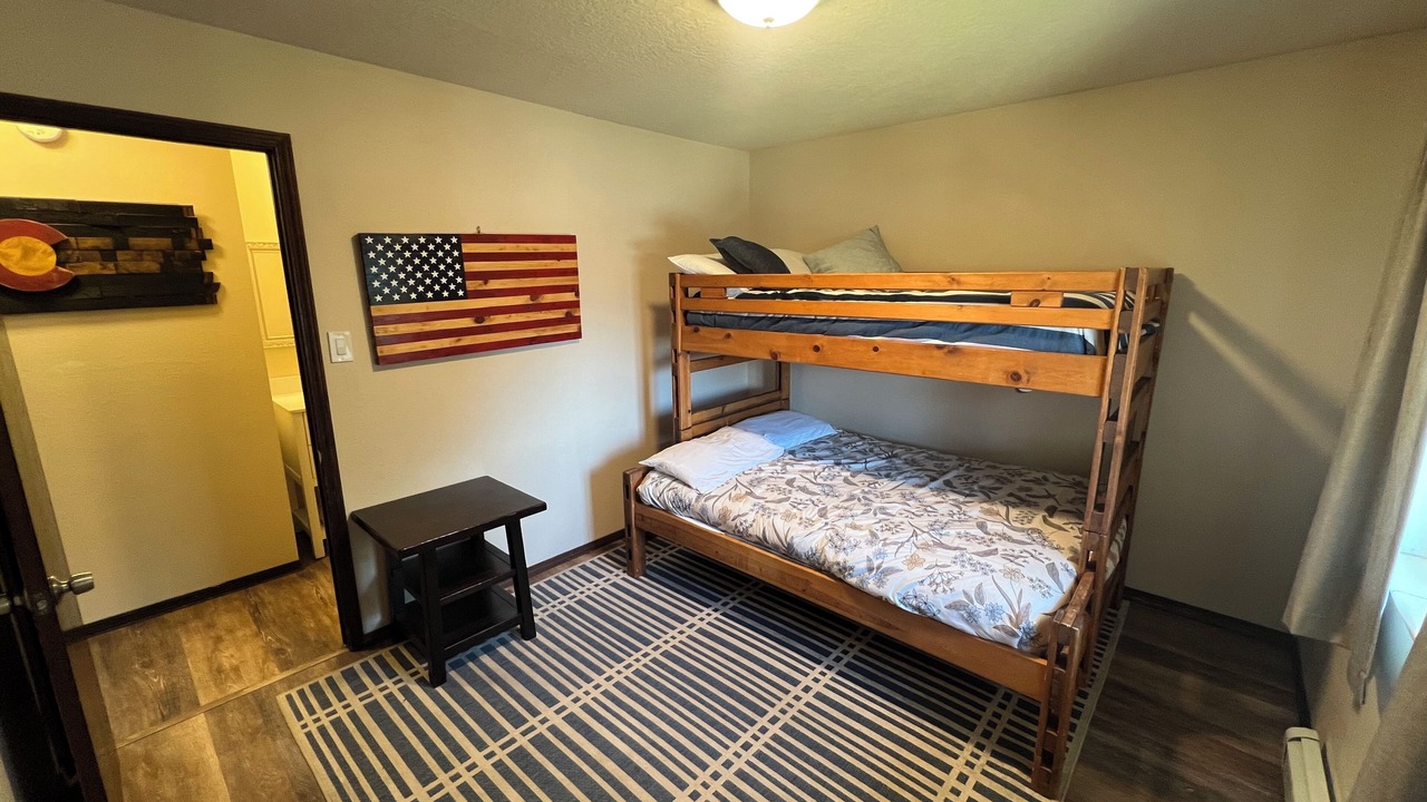 Photo of Others in Dillon