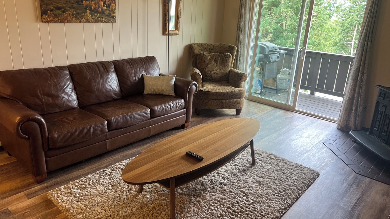 Photo of Others in Dillon