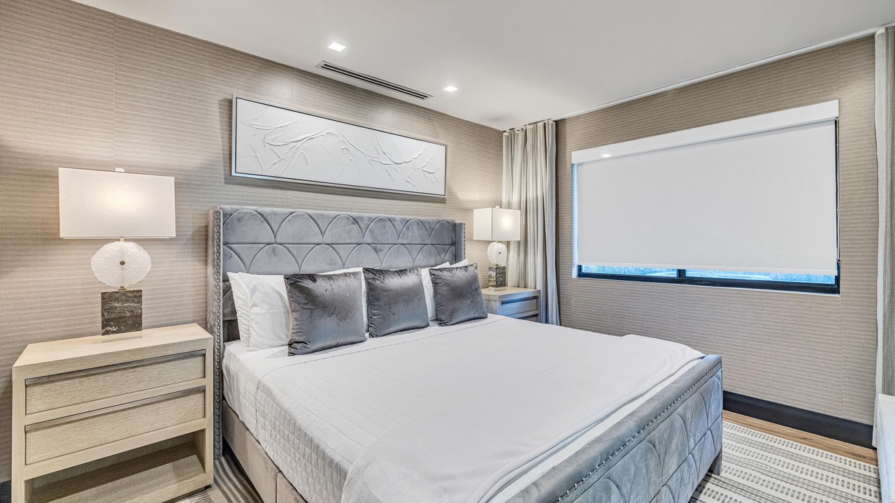 Photo of Bedroom in Wilton Manors