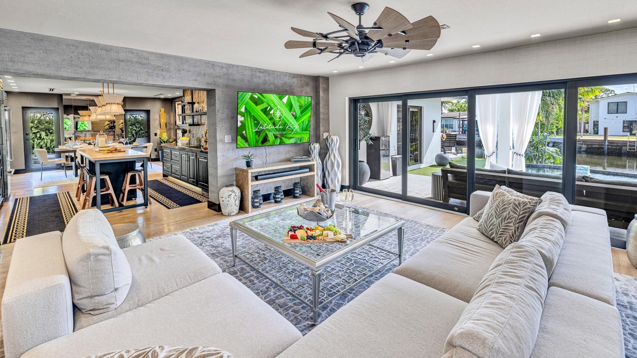 Photo of Livingroom in Wilton Manors