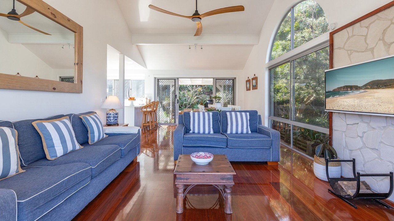 Photo of Livingroom in Blueys Beach