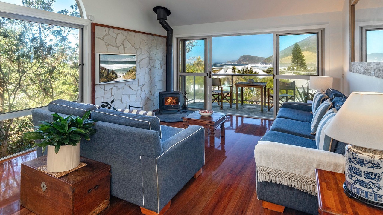 Photo of Livingroom in Blueys Beach