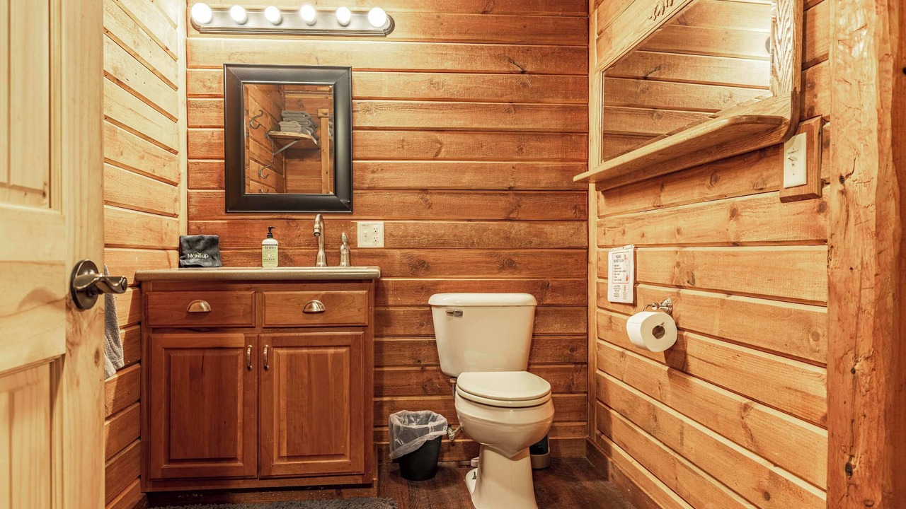 Photo of Bathroom in Grand Marais