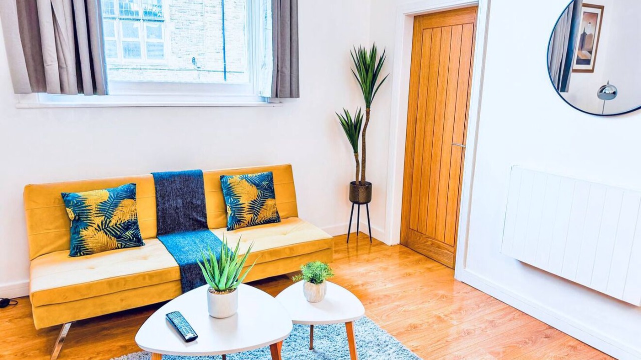 Photo of Livingroom in Pudsey