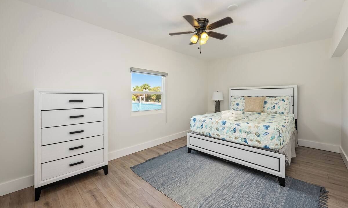 Photo of Bedroom in Riviera Beach