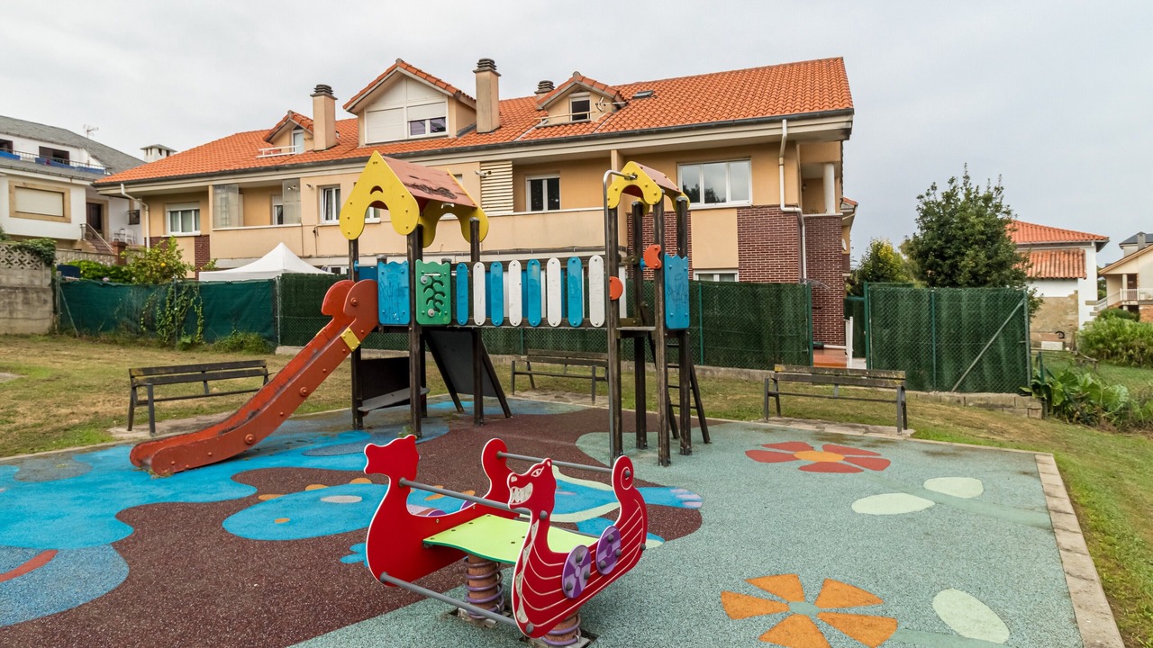 Photo of Others in Liencres