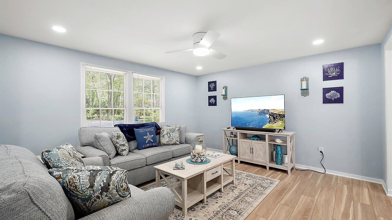 Photo of Livingroom in Ocean Pines