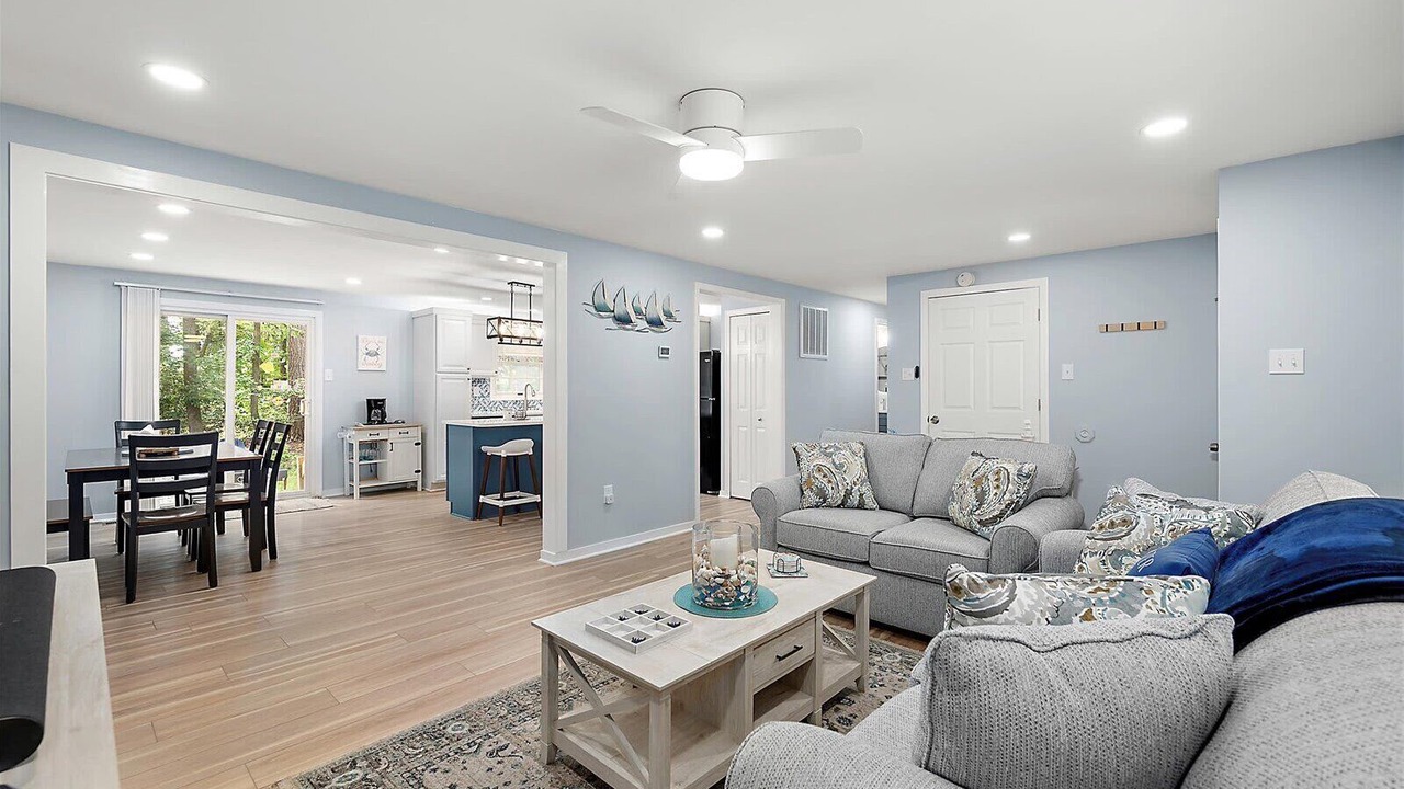 Photo of Livingroom in Ocean Pines