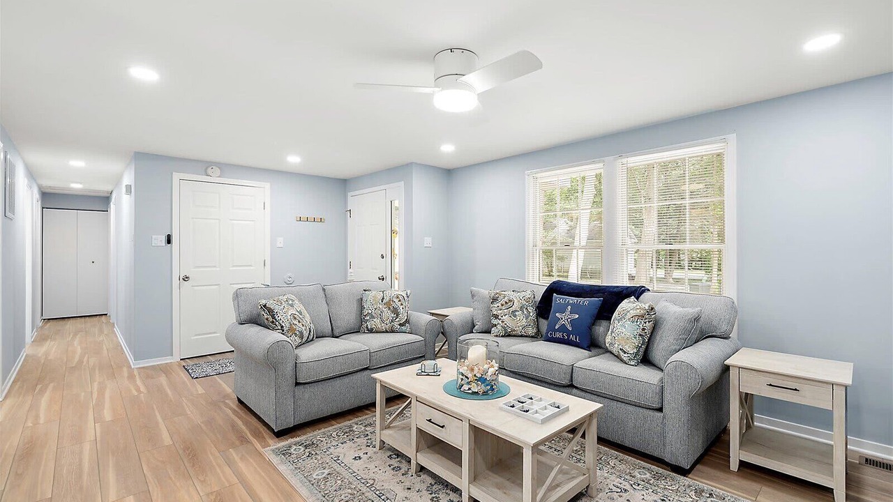 Photo of Livingroom in Ocean Pines