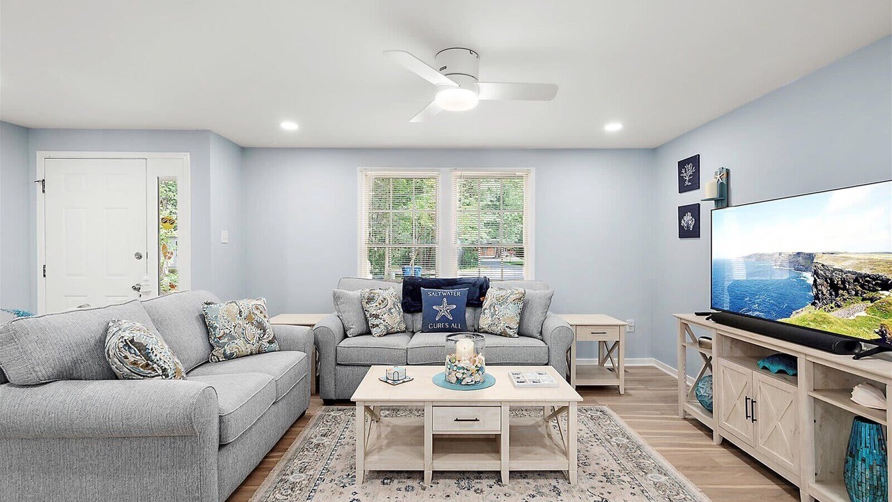 Photo of Livingroom in Ocean Pines