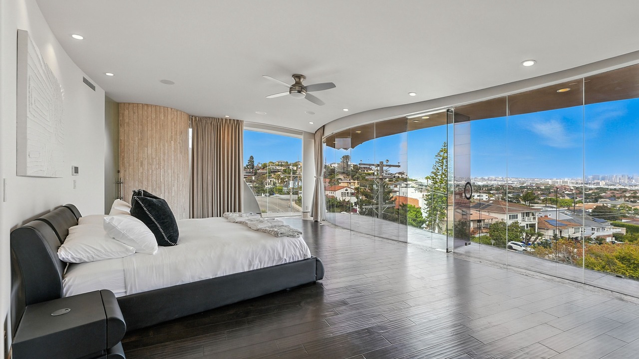 Photo of Bedroom in Roseville - Fleet Ridge
