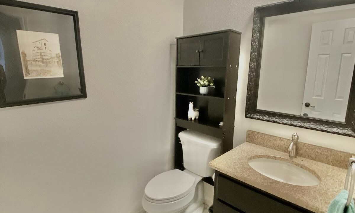 Photo of Bathroom in Allen