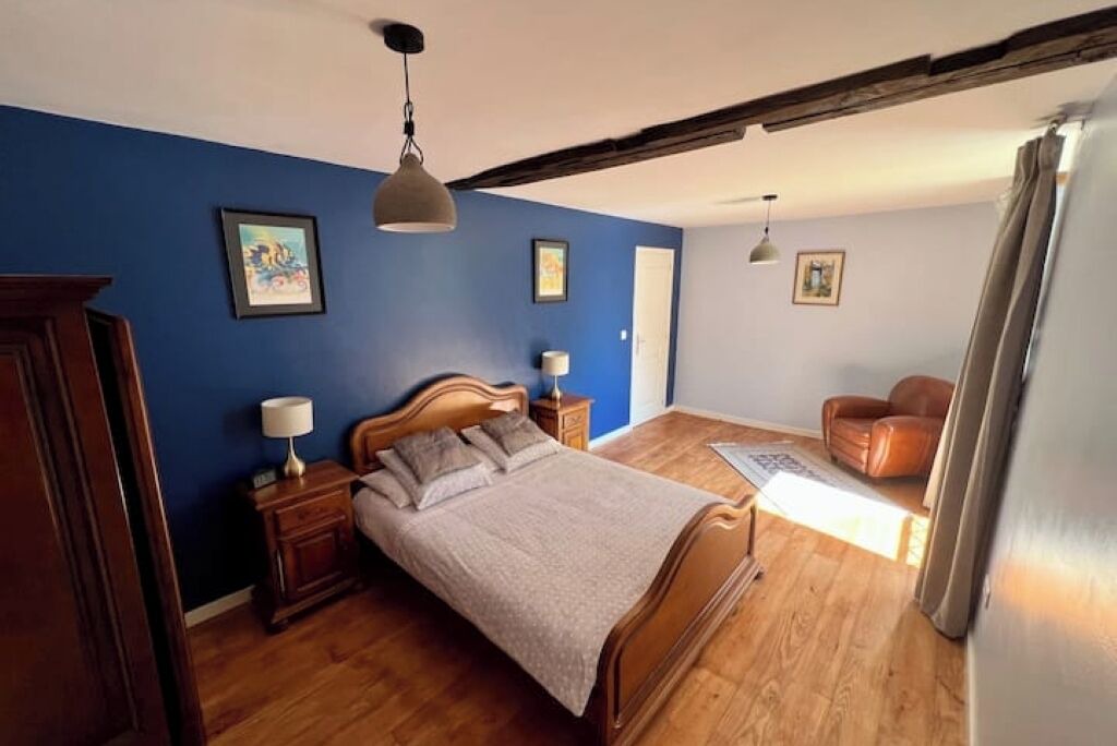 Photo of Bedroom in Champagne-et-Fontaine