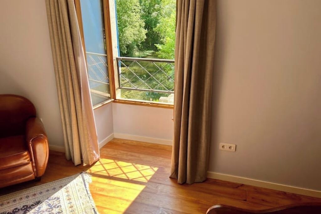 Photo of Others in Champagne-et-Fontaine