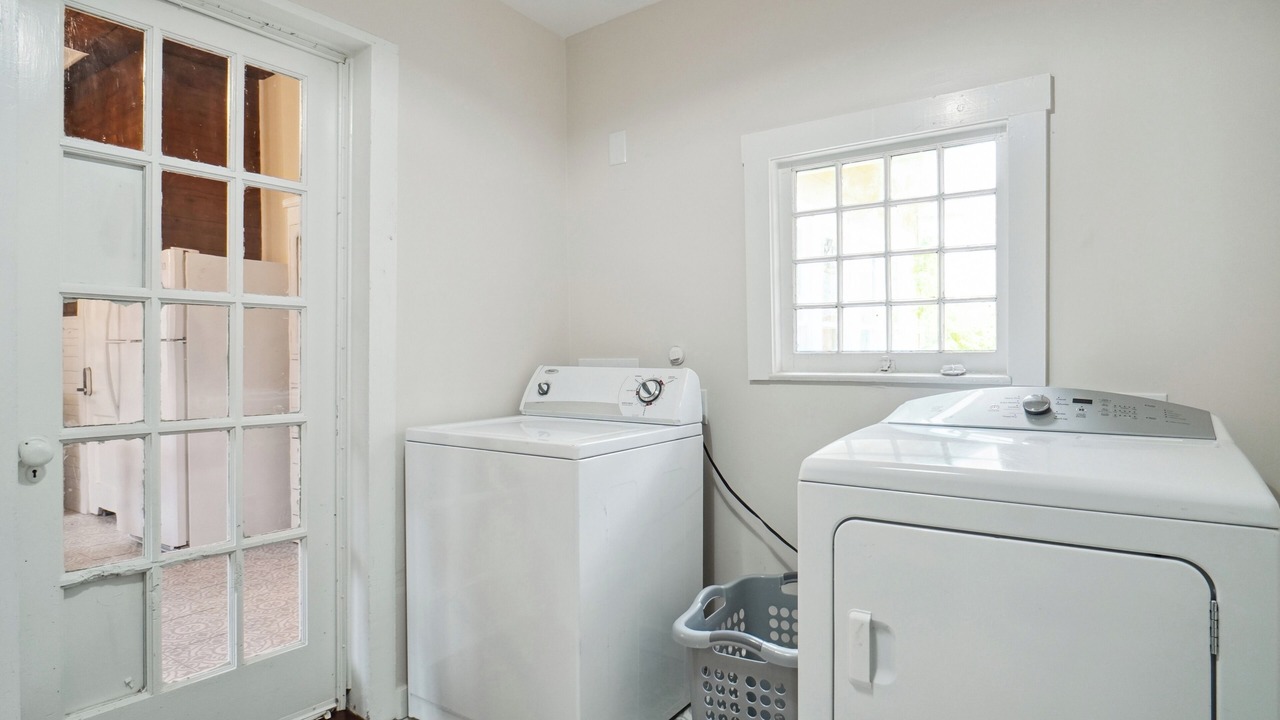 Photo of Bedroom in Fairmount