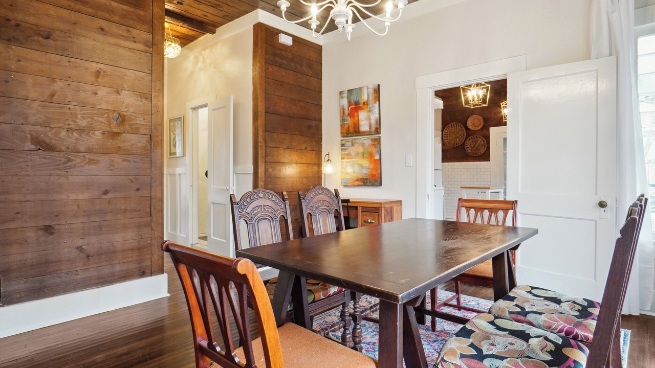 Photo of Bedroom in Fairmount
