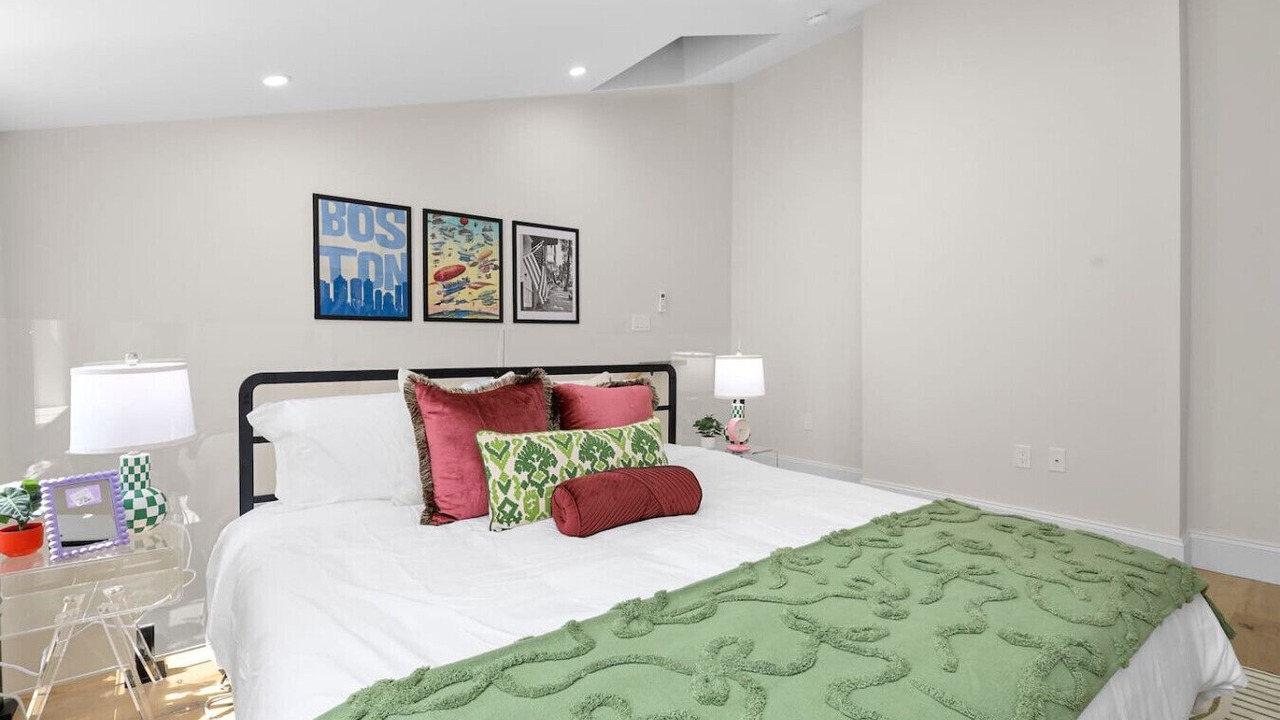 Photo of Bedroom in North End