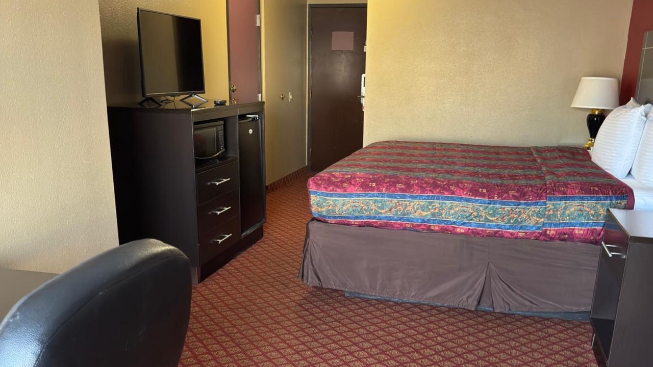 Photo of Bedroom in Central Oklahoma City