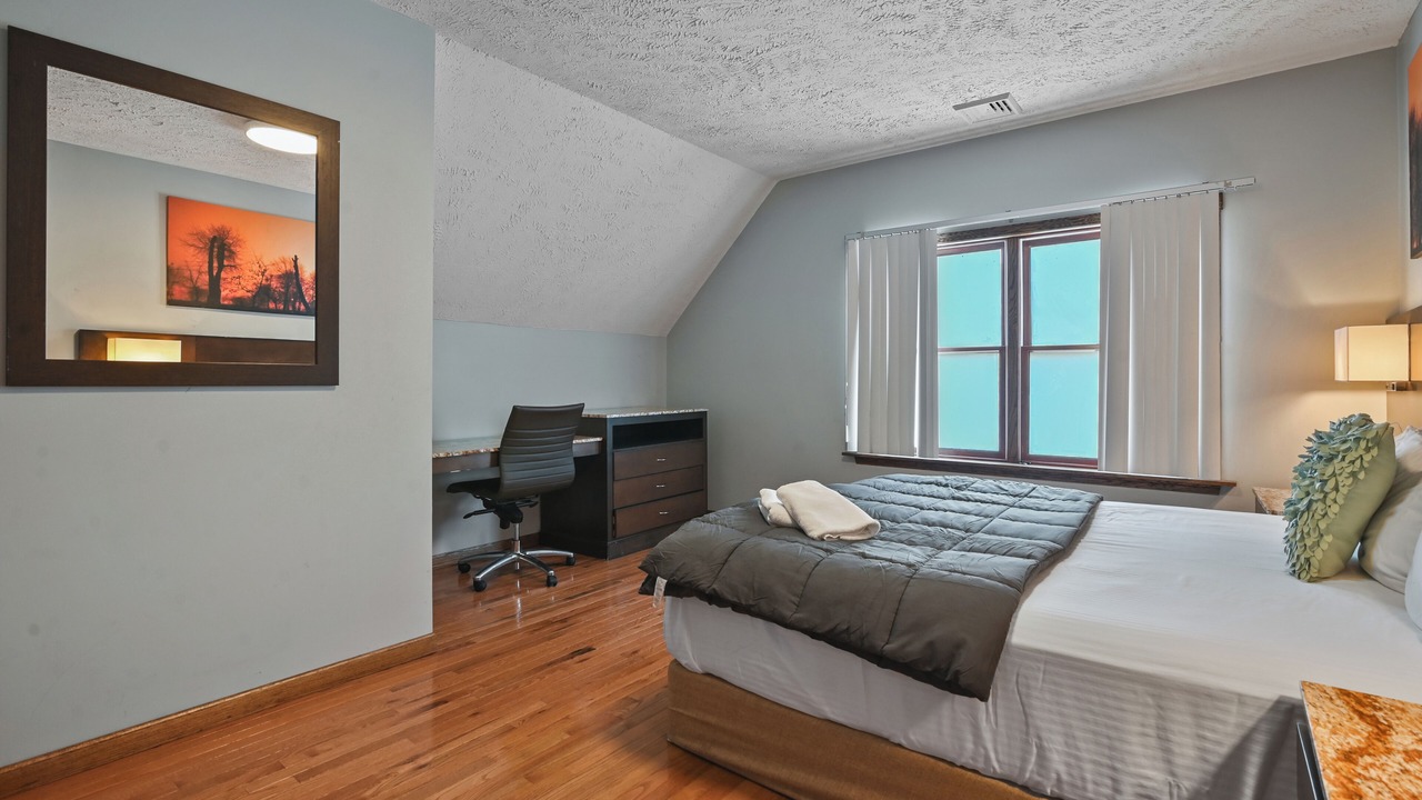 Photo of Bedroom in Wilkes-Barre