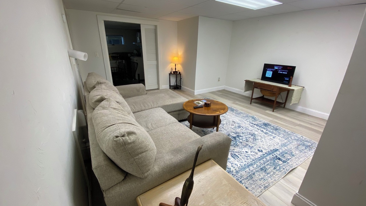 Photo of Livingroom in Woods Hole