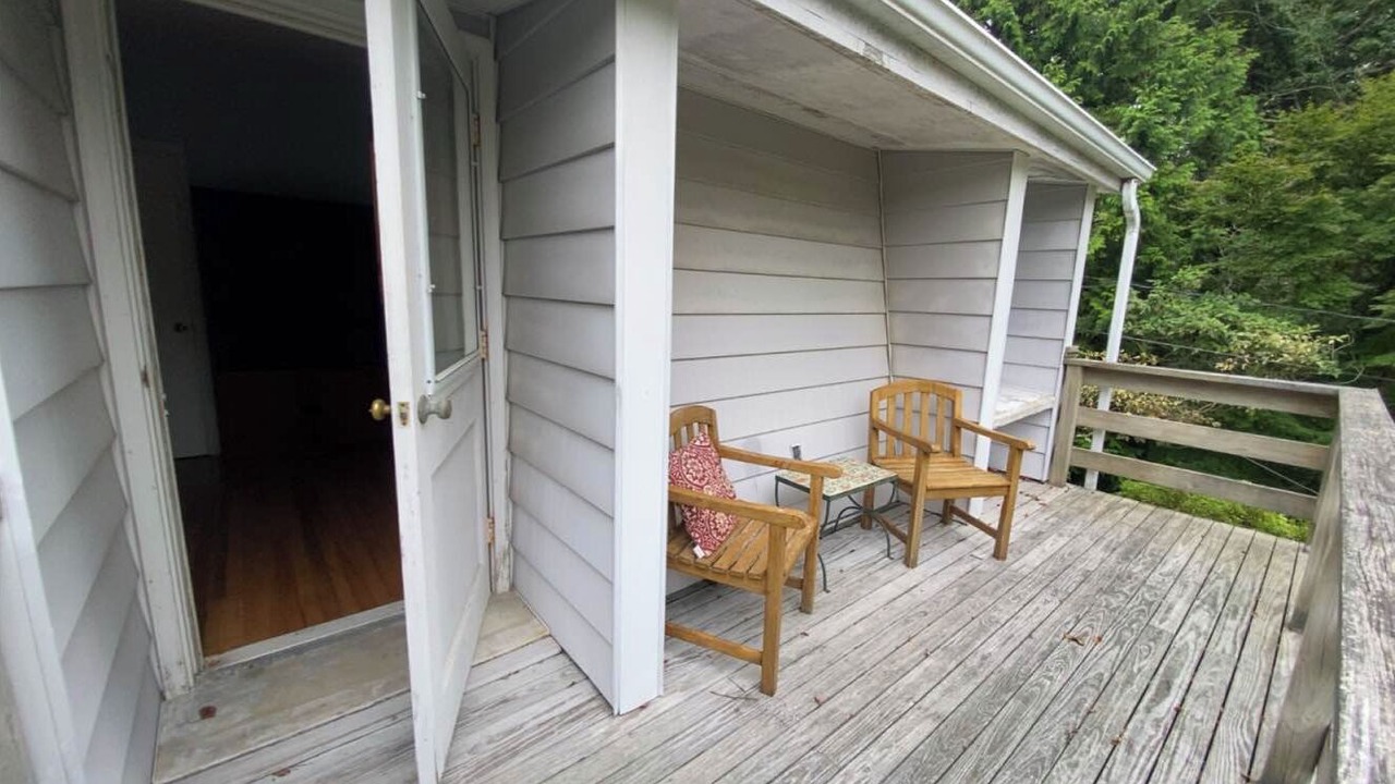 Photo of Patio Balcony in Woods Hole