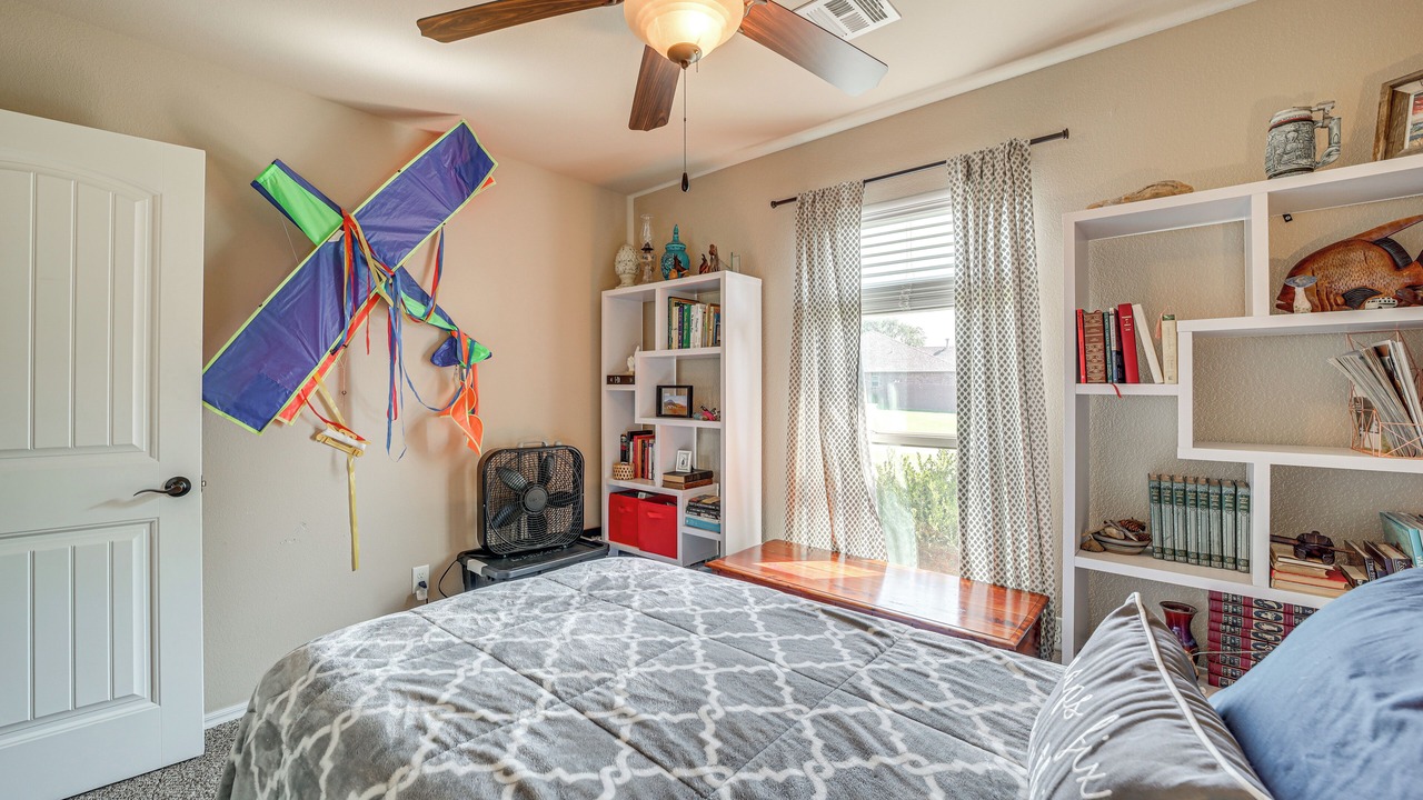 Photo of Bedroom in Verdigris