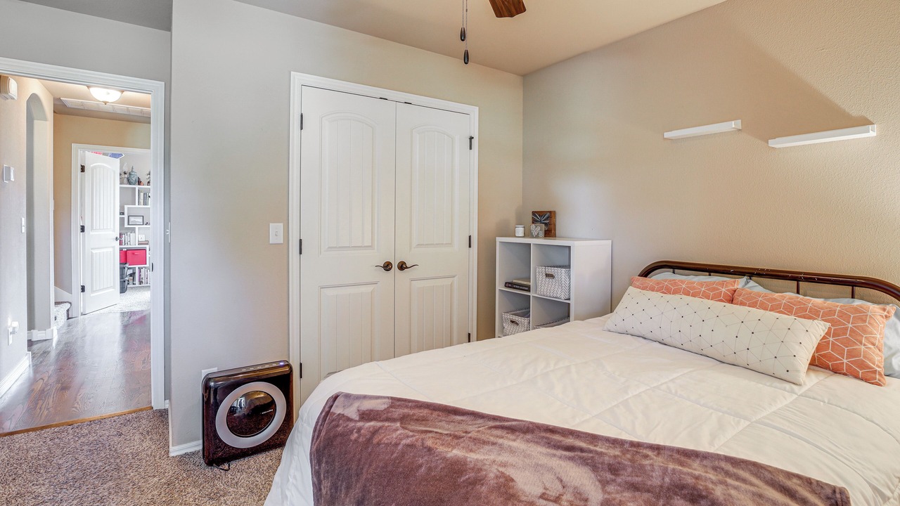 Photo of Bedroom in Verdigris