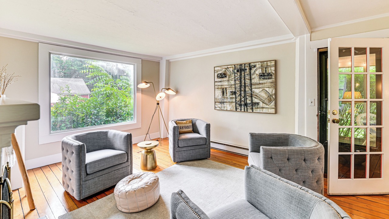 Photo of Livingroom in Richmond