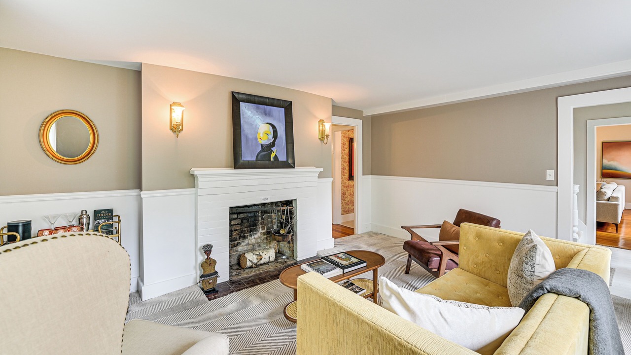 Photo of Livingroom in Richmond