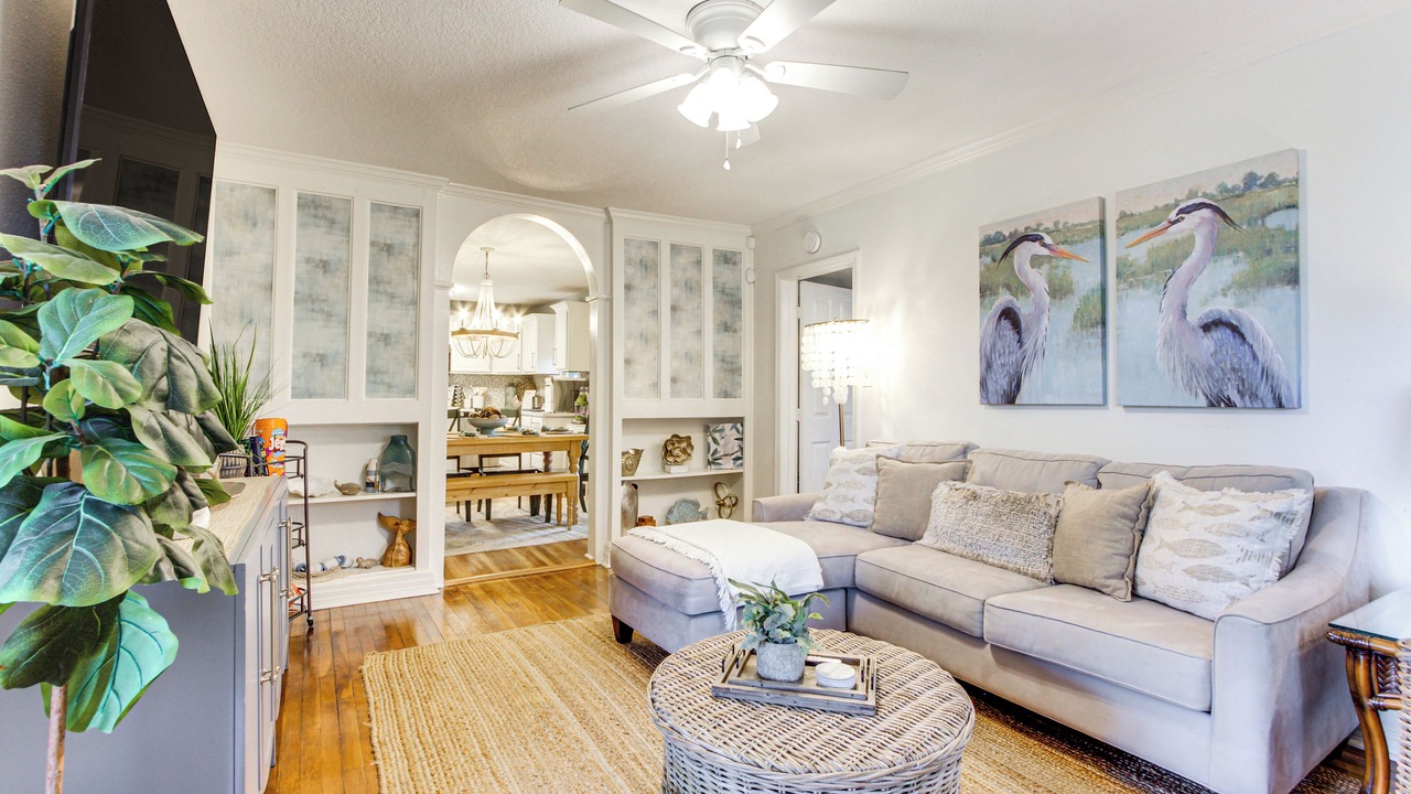 Photo of Livingroom in Mississippi City