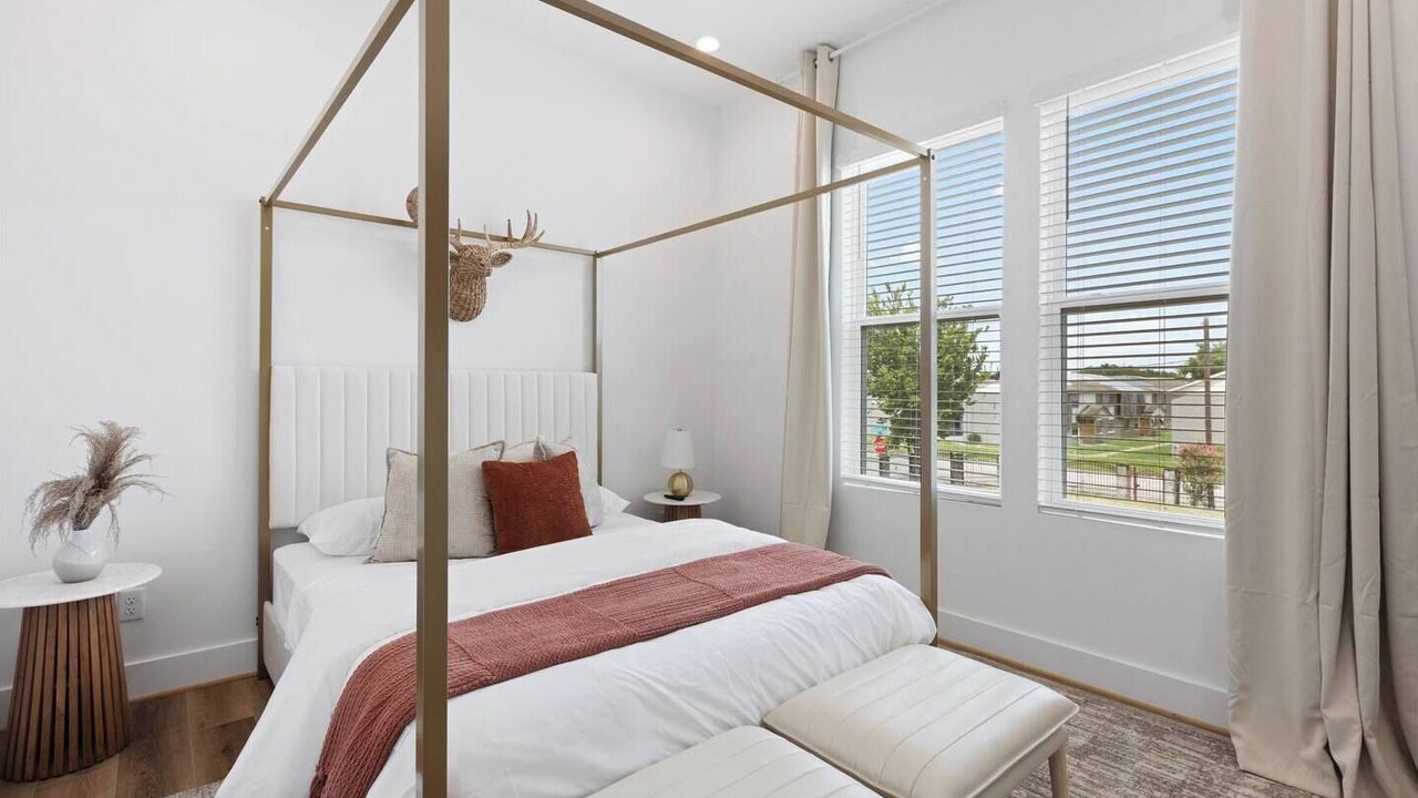 Photo of Bedroom in Northside