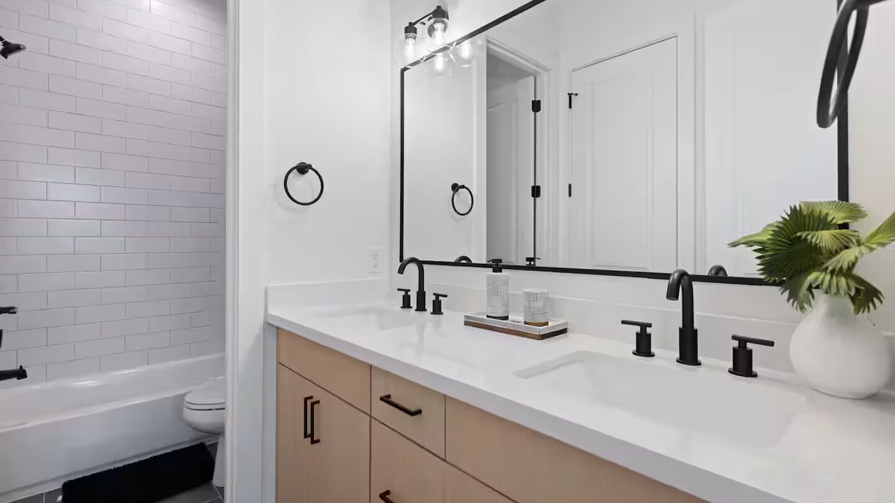 Photo of Bathroom in Northside