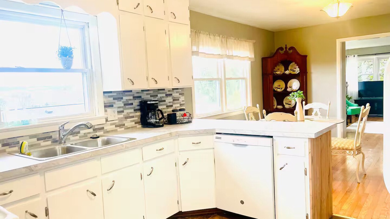 Photo of Kitchen in Broadway