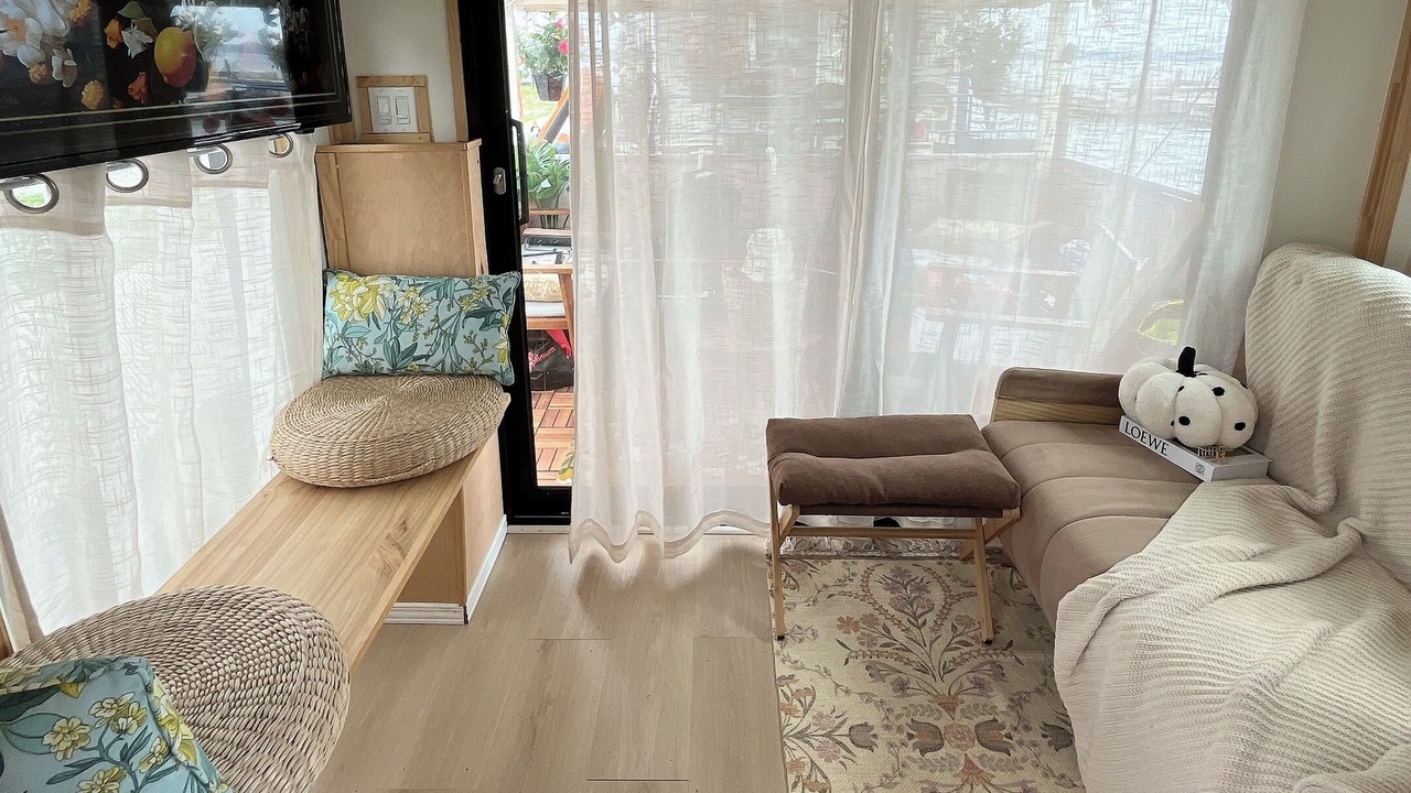 Photo of Livingroom in Belleville
