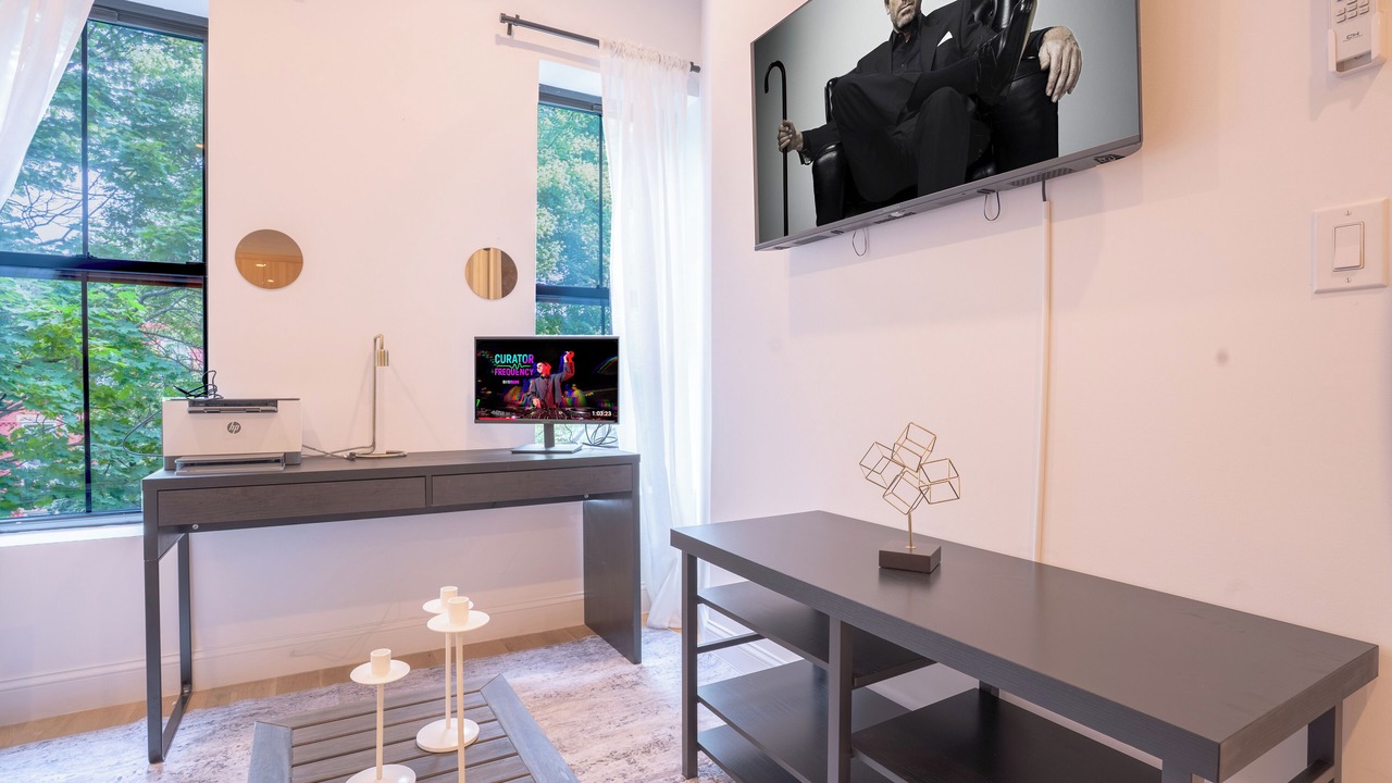 Photo of Bedroom in Ocean Hill