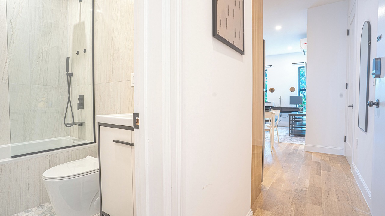 Photo of Others in Ocean Hill