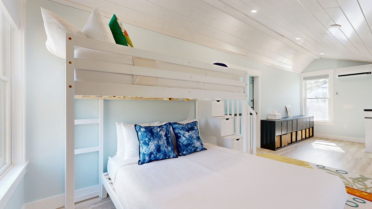 Photo of Bedroom in Valois
