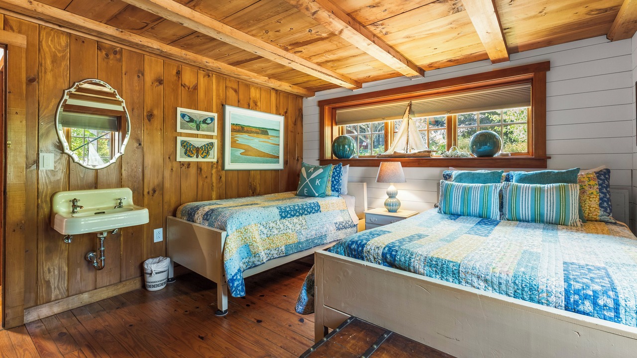 Photo of Bedroom in Lake George